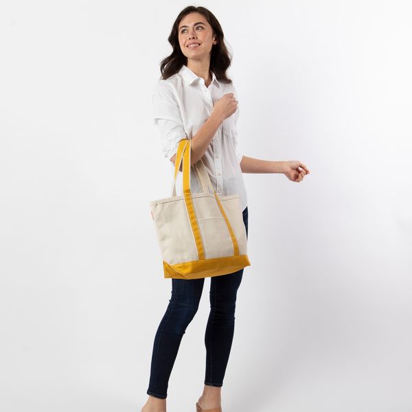 Medium Classic Tote